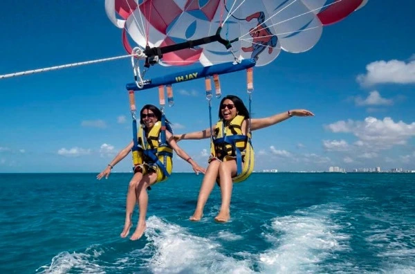 Paragliding
